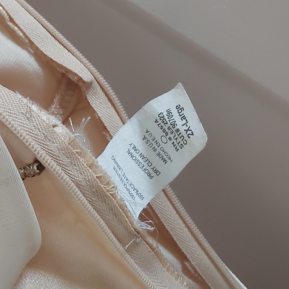 Party dress - Picture 4 of 4